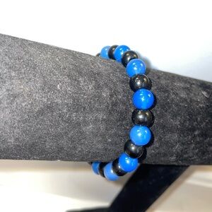 Handmade blue onyx agate and black glass beaded bracelet